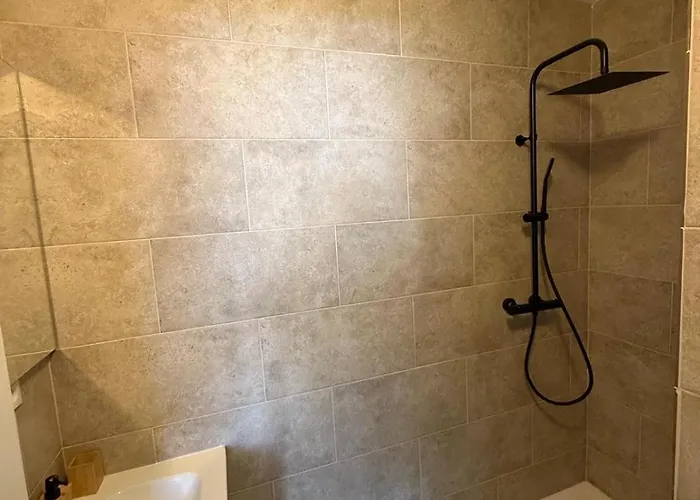 Le Petit Nid Doux * טרבה